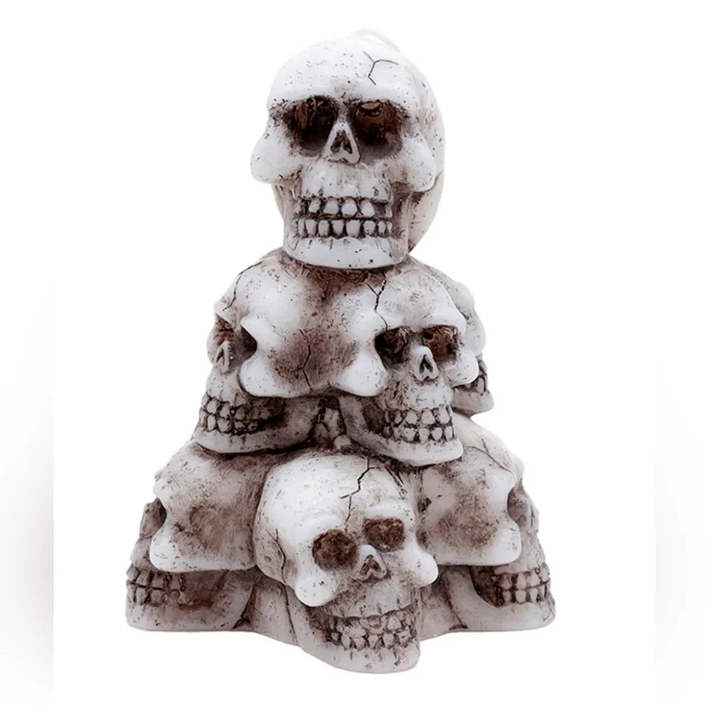 Halloween White Stacked as Christmas tree Skull Bleeding Candle 7